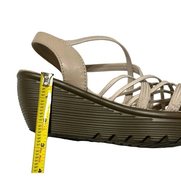 Skechers Memory Foam Multi Gore Sling Back Wedge Strappy Beige Sandals Sz 7.5? - Picture 14 of 16
